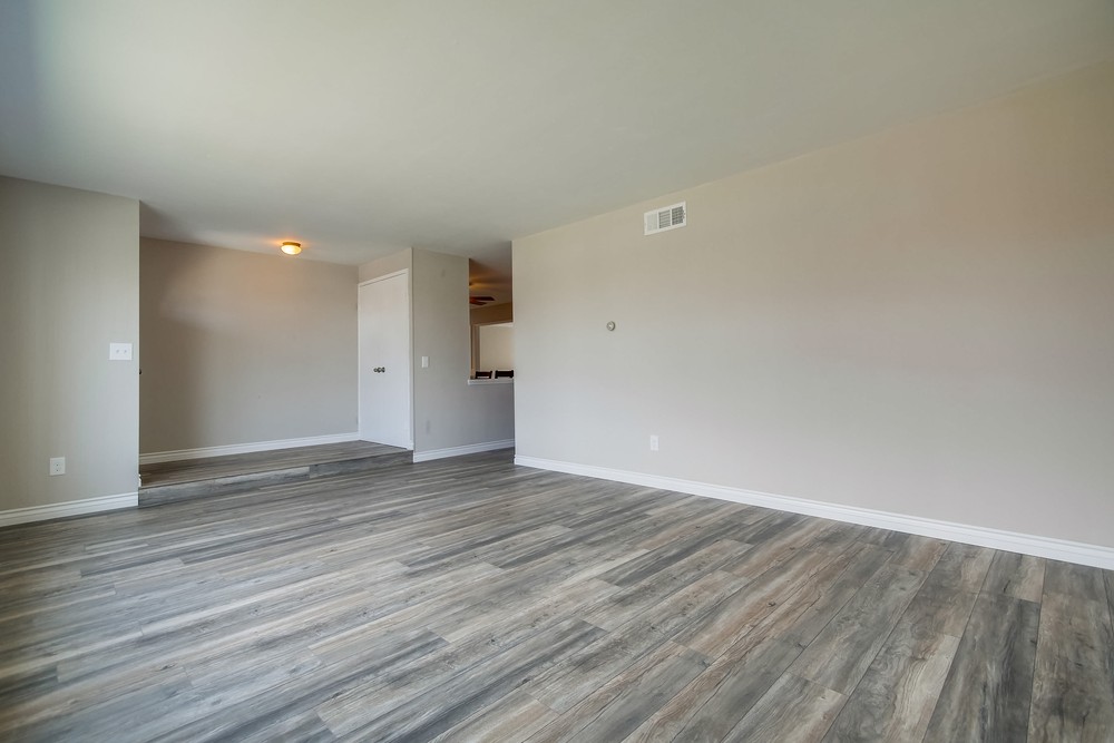 Virtual tour photo 12 of 55 for 3151 Magellan St