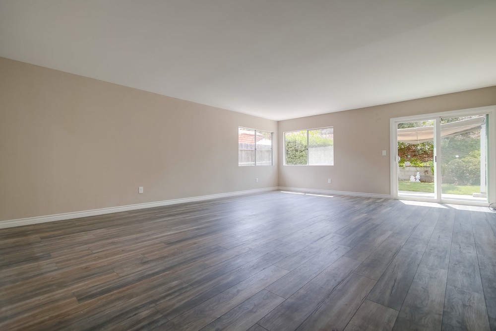 Virtual tour photo 15 of 55 for 3151 Magellan St