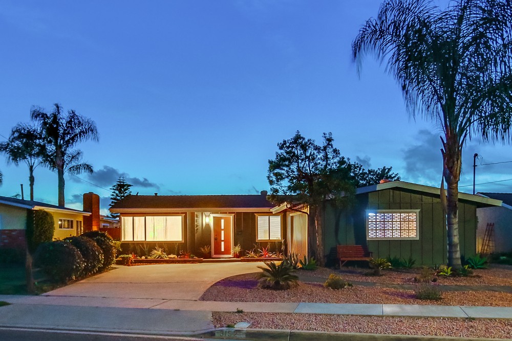 Virtual tour photo 1 of 35 for 3152 Via Arcilla