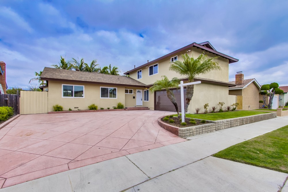 Virtual tour photo 1 of 56 for 3154 Briand Avenue