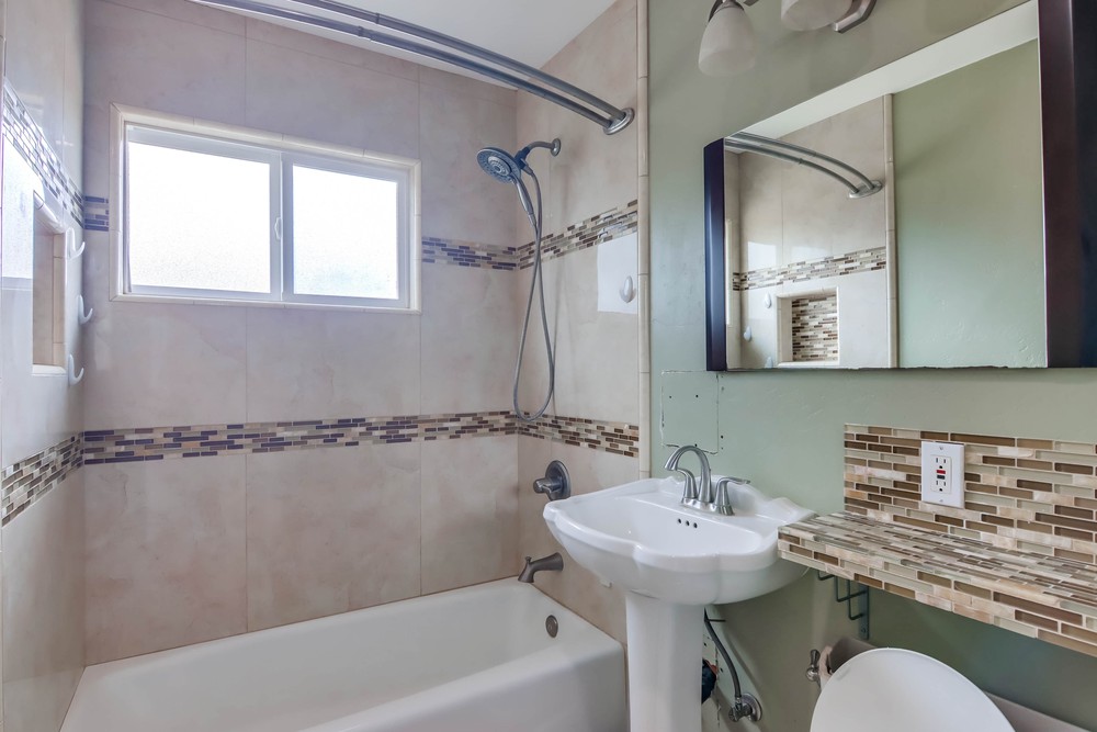 Virtual tour photo 36 of 41 for 3159 Winlow St