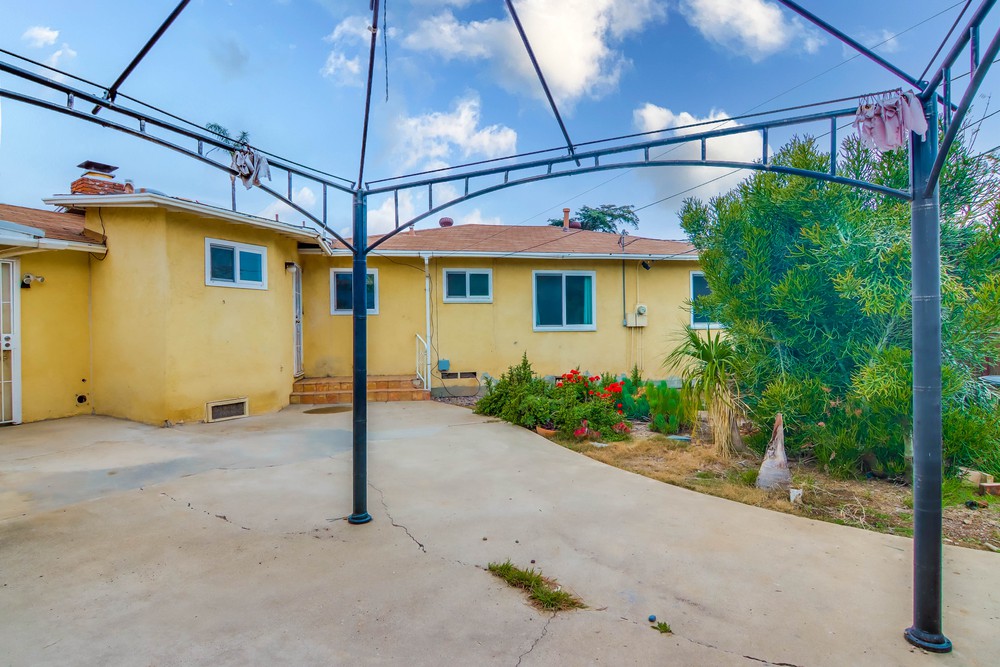 Virtual tour photo 39 of 41 for 3159 Winlow St