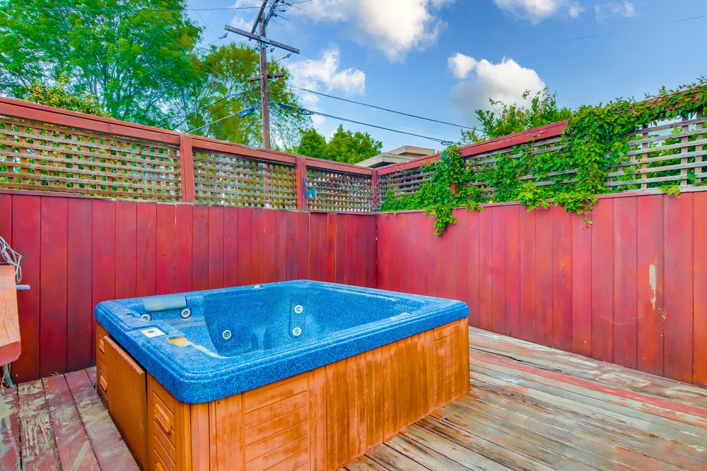 Virtual tour photo 40 of 41 for 3159 Winlow St