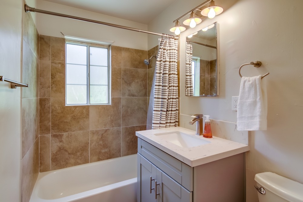 Virtual tour photo 34 of 35 for 3161 Imperial Ave