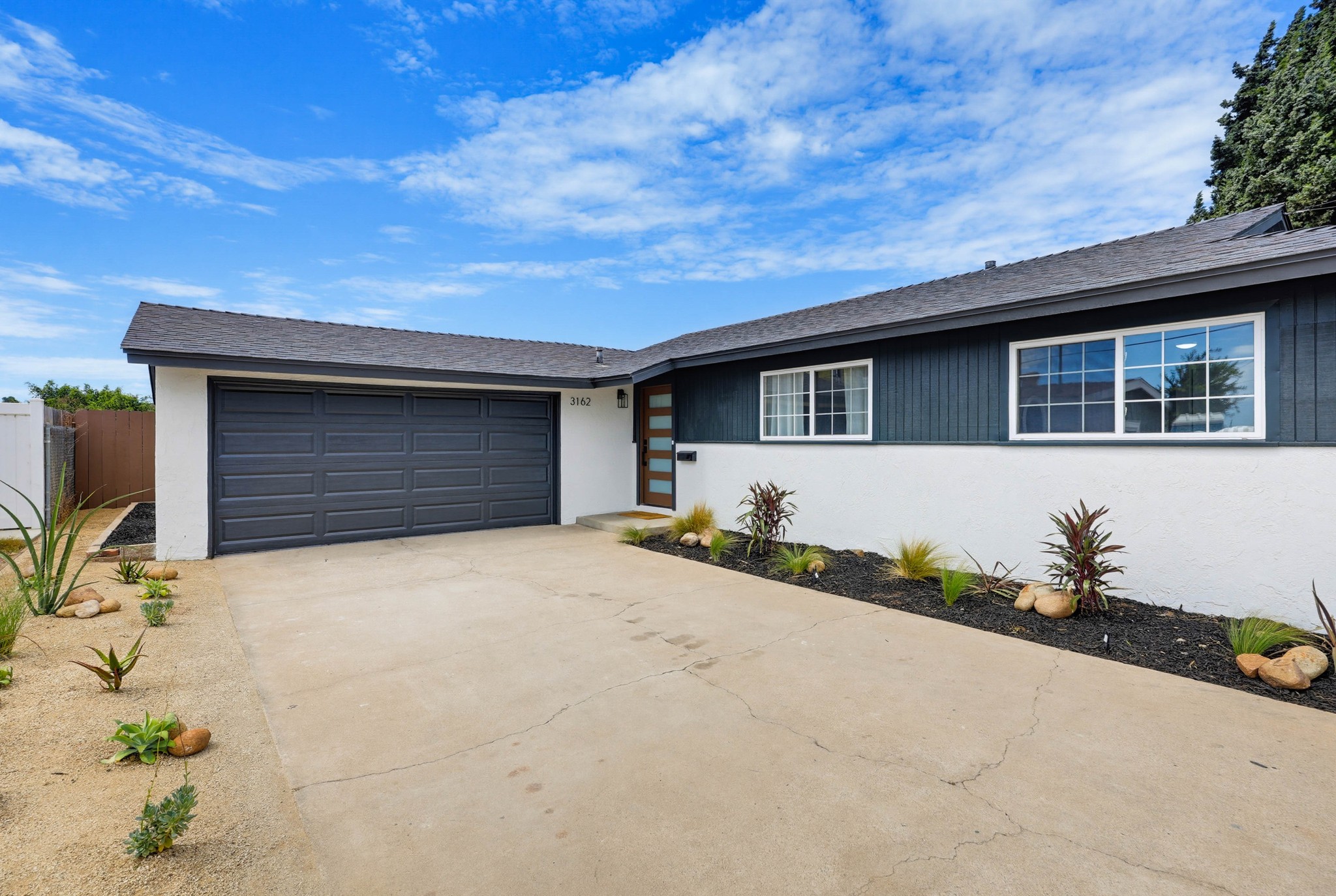 Virtual tour photo 5 of 61 for 3162 Via Arcilla