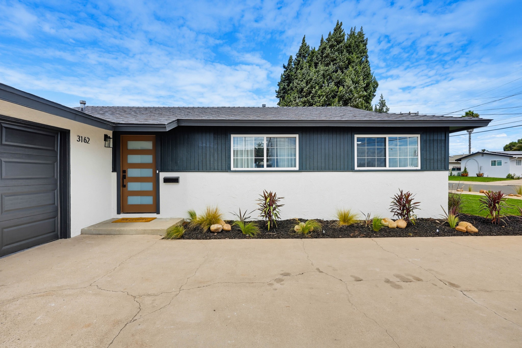 Virtual tour photo 6 of 61 for 3162 Via Arcilla