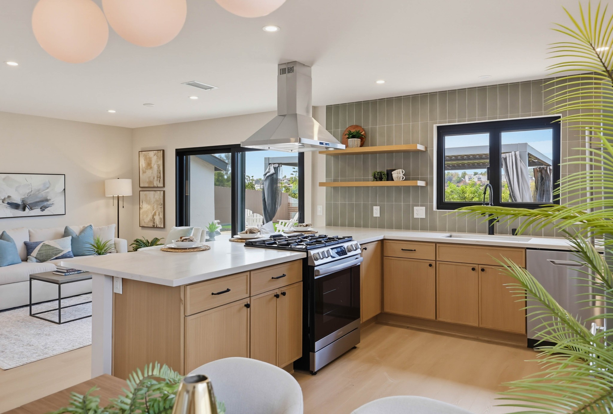 Virtual tour photo 12 of 61 for 3162 Via Arcilla