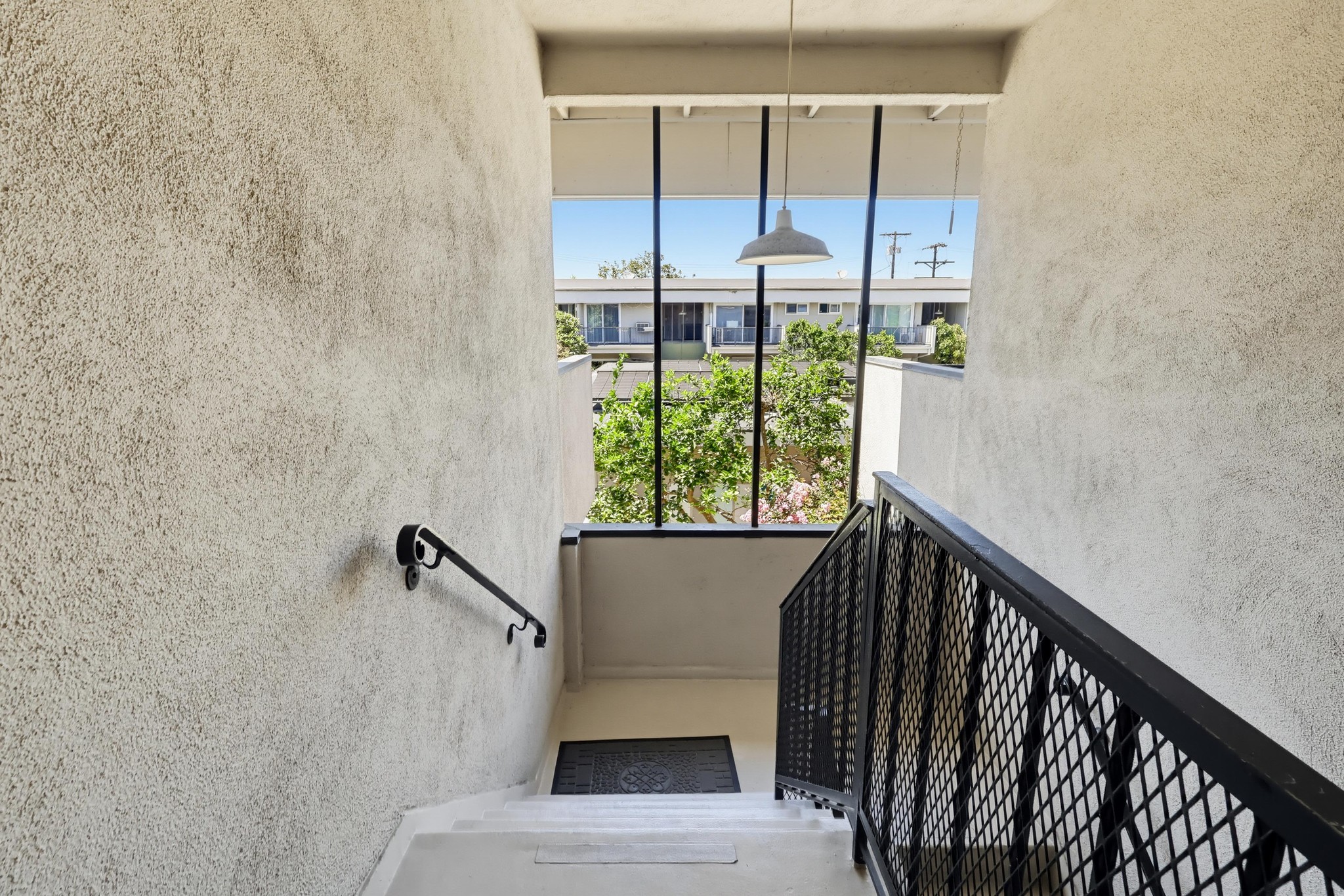 Virtual tour photo 12 of 71 for 3166 S Sepulveda Blvd Unit 6