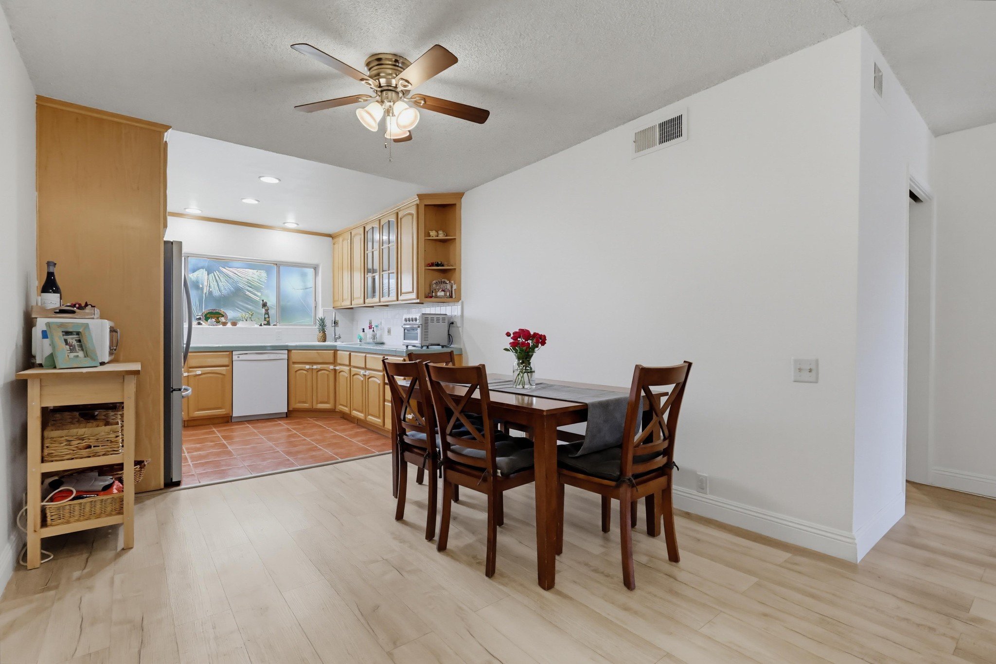 Virtual tour photo 22 of 71 for 3166 S Sepulveda Blvd Unit 6