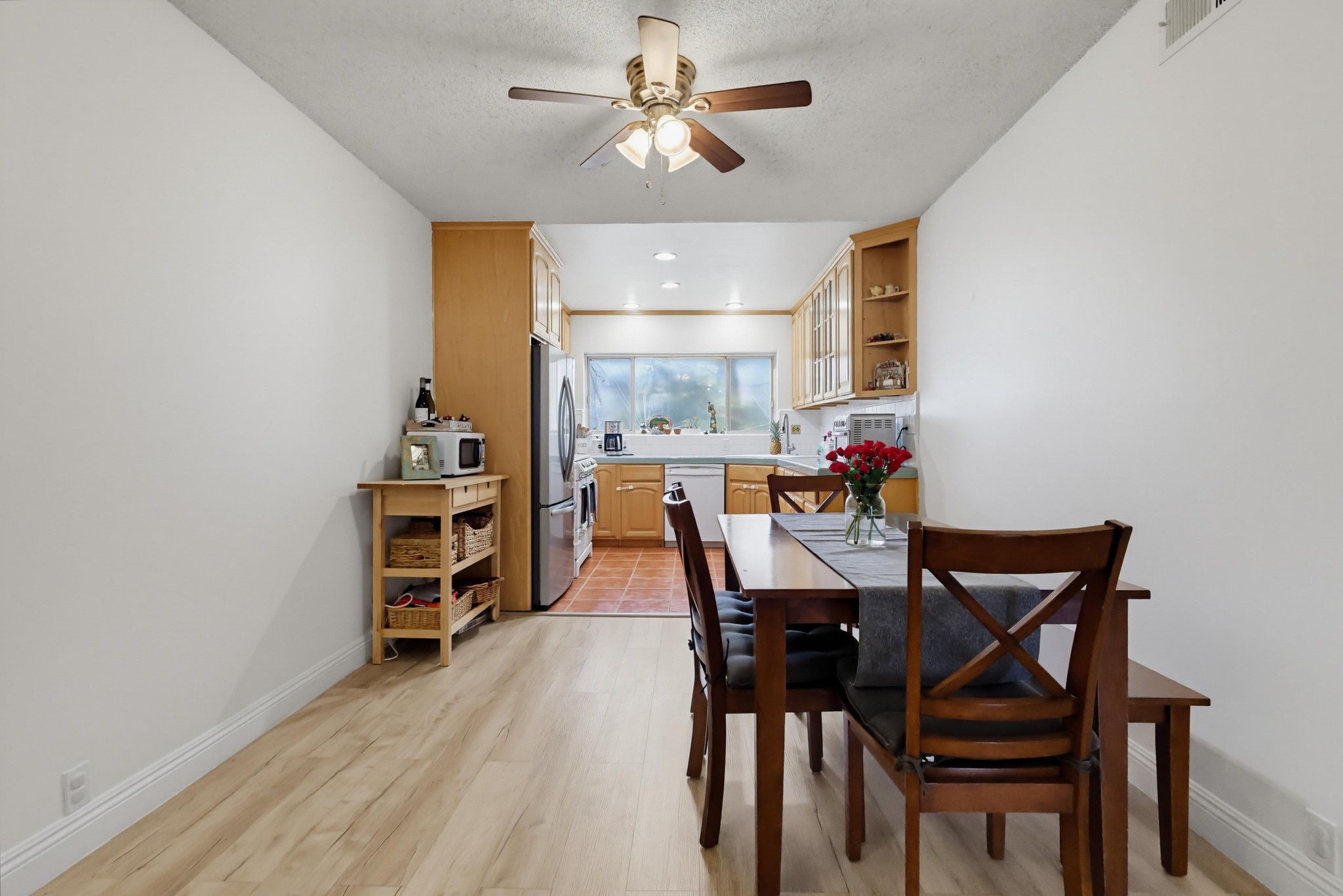 Virtual tour photo 24 of 71 for 3166 S Sepulveda Blvd Unit 6