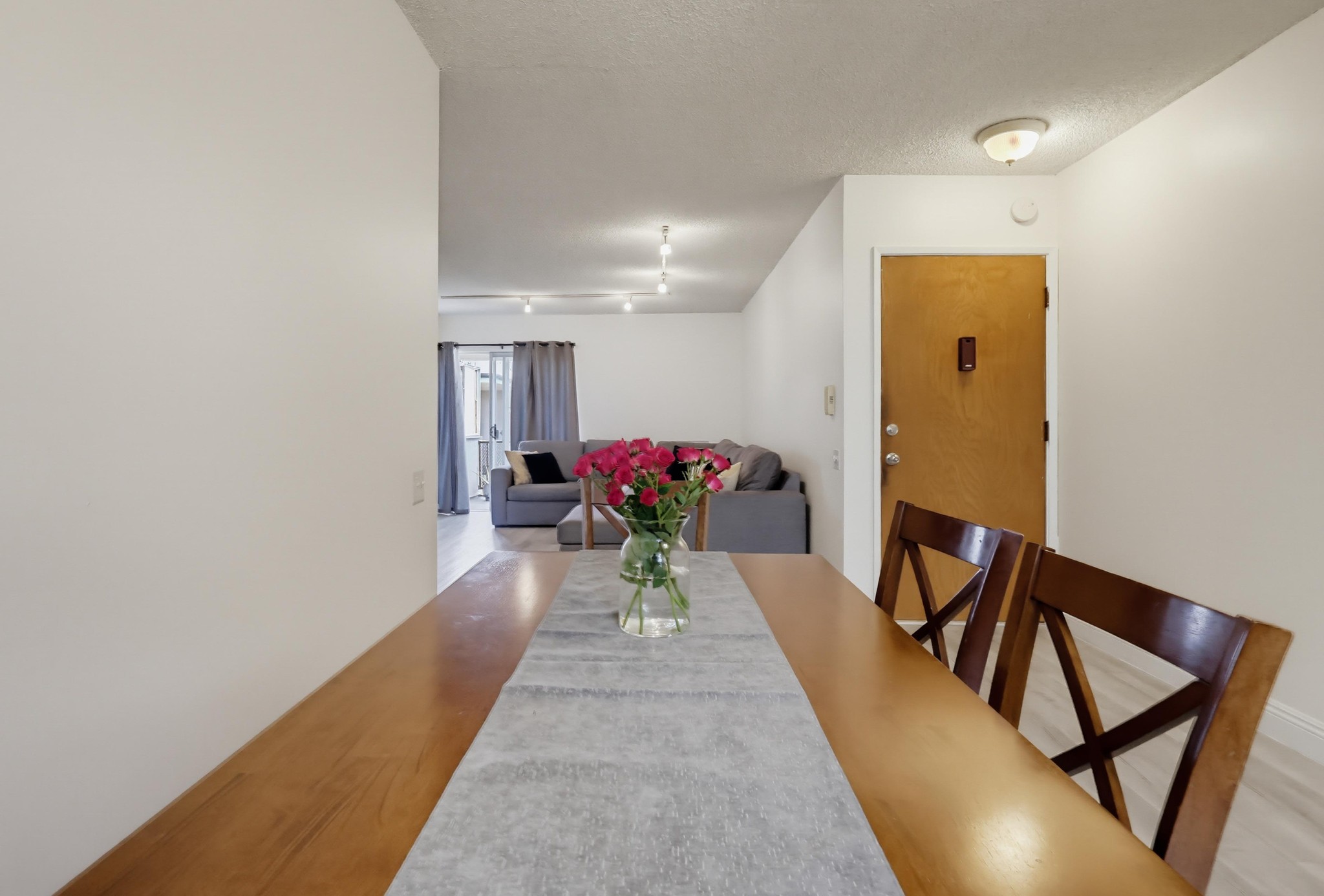 Virtual tour photo 27 of 71 for 3166 S Sepulveda Blvd Unit 6