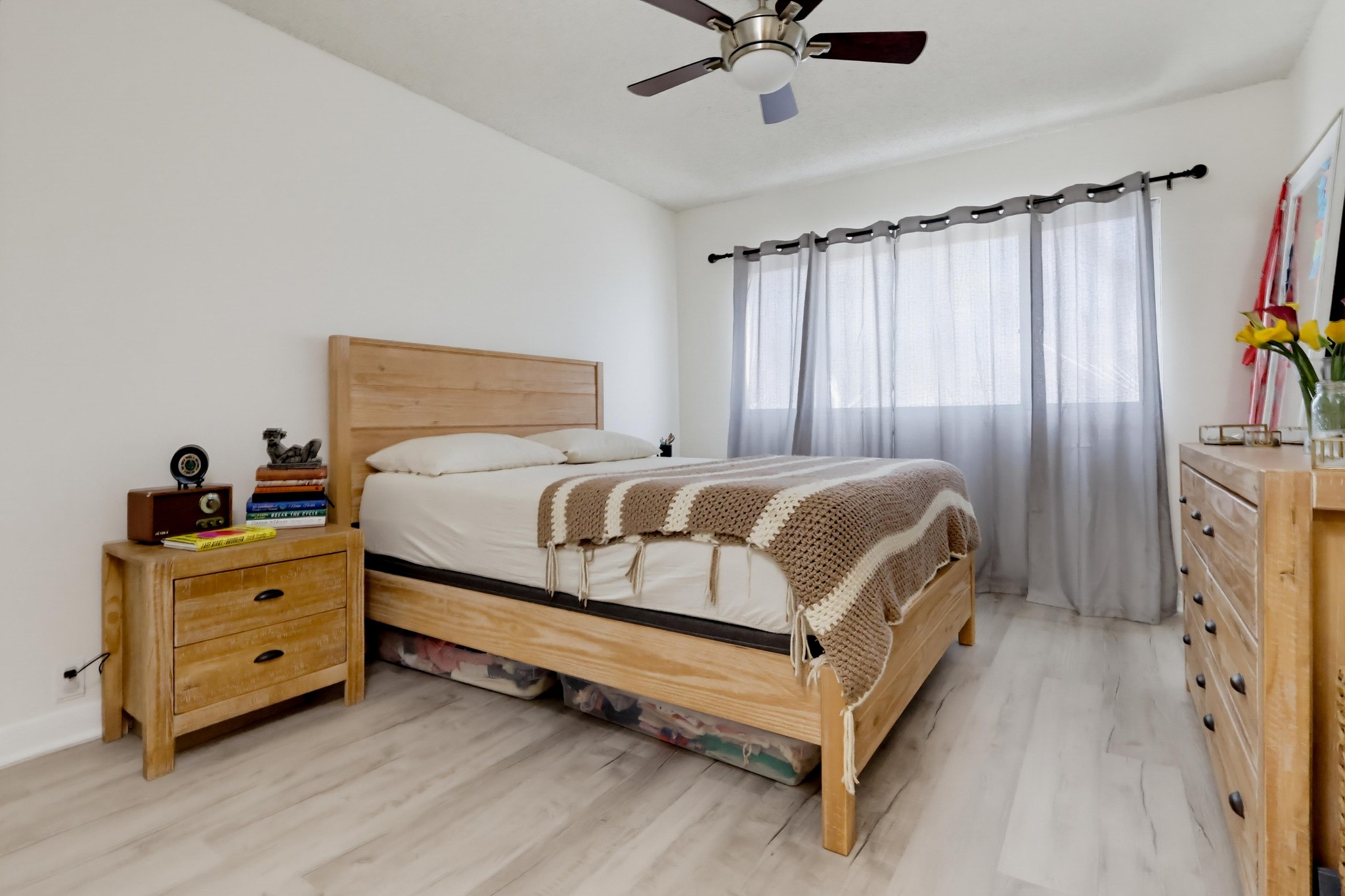 Virtual tour photo 34 of 71 for 3166 S Sepulveda Blvd Unit 6