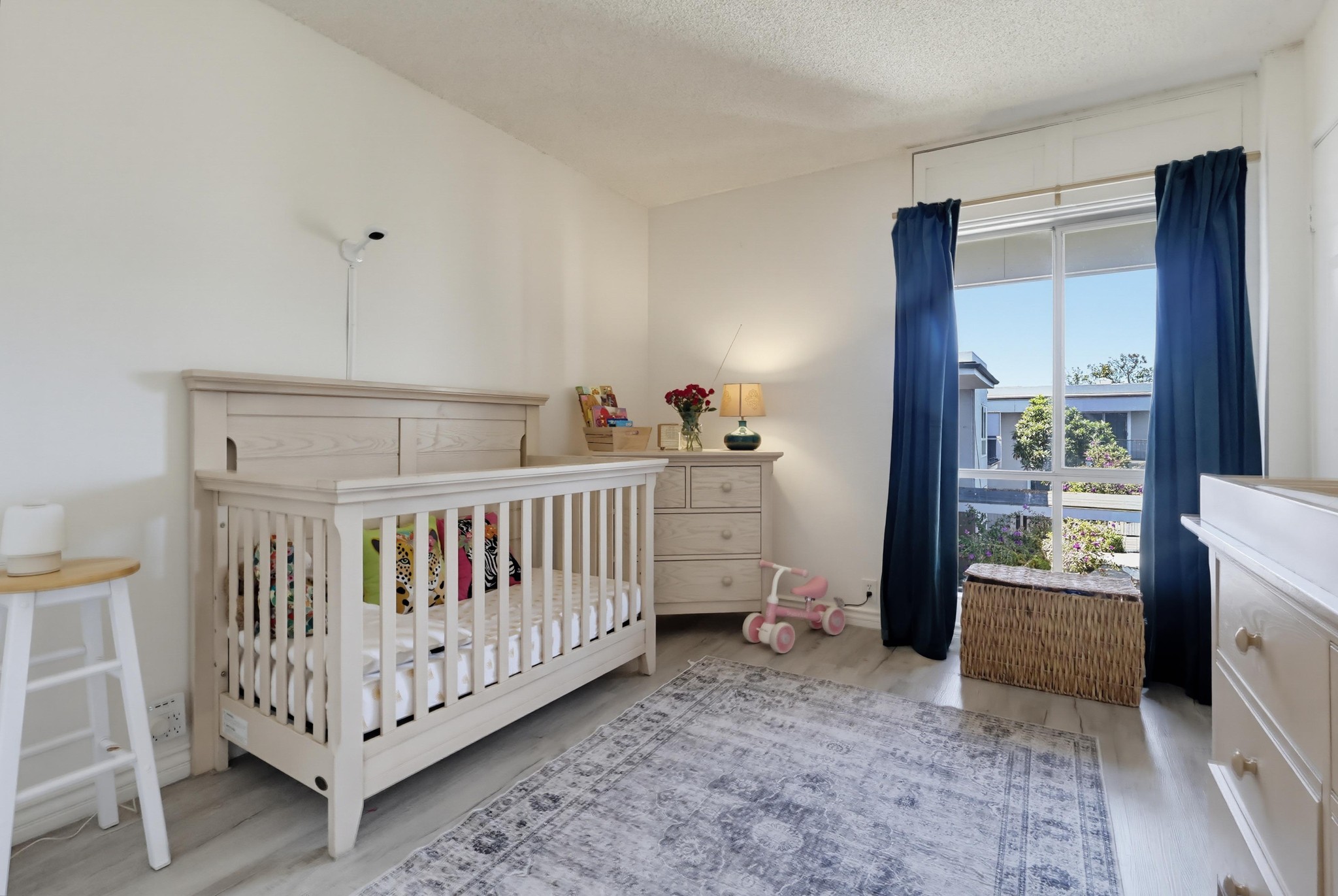Virtual tour photo 49 of 71 for 3166 S Sepulveda Blvd Unit 6