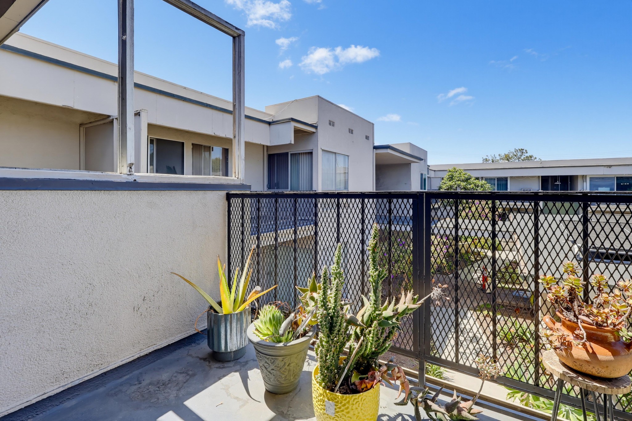 Virtual tour photo 57 of 71 for 3166 S Sepulveda Blvd Unit 6