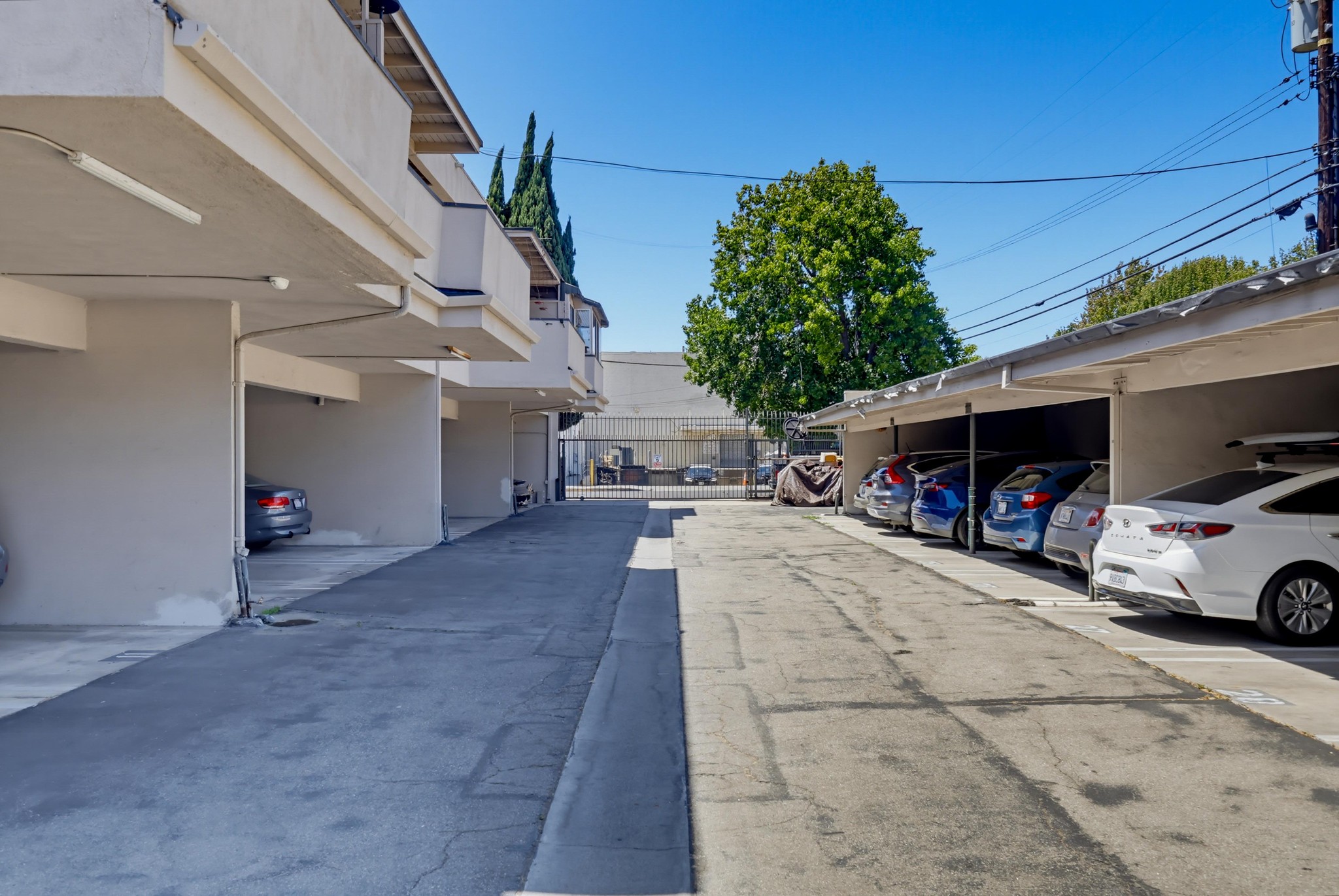 Virtual tour photo 65 of 71 for 3166 S Sepulveda Blvd Unit 6