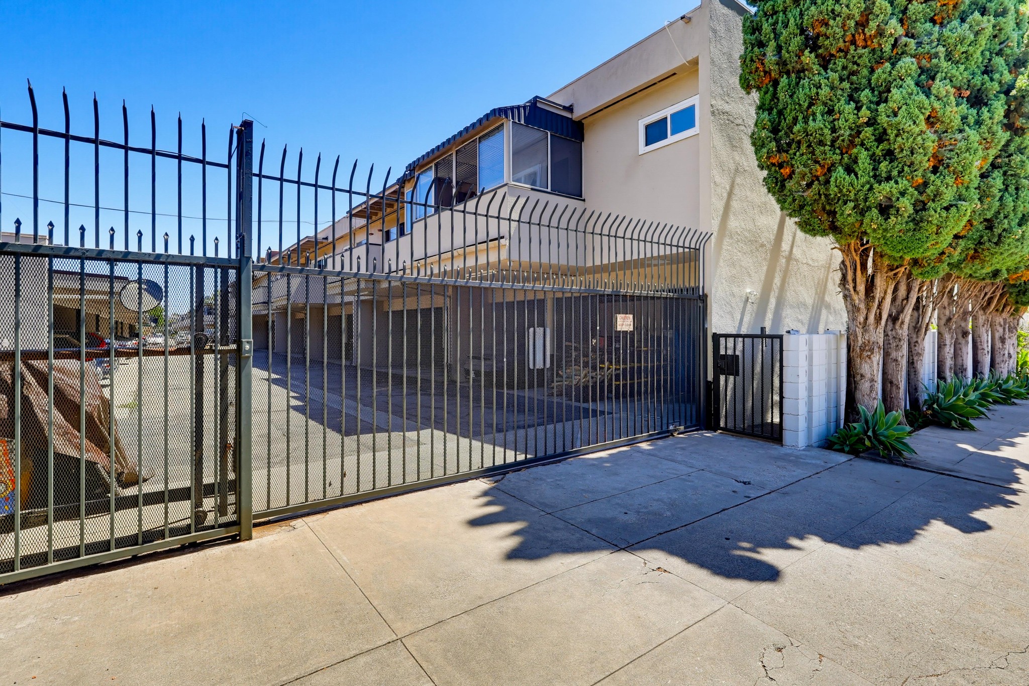 Virtual tour photo 70 of 71 for 3166 S Sepulveda Blvd Unit 6