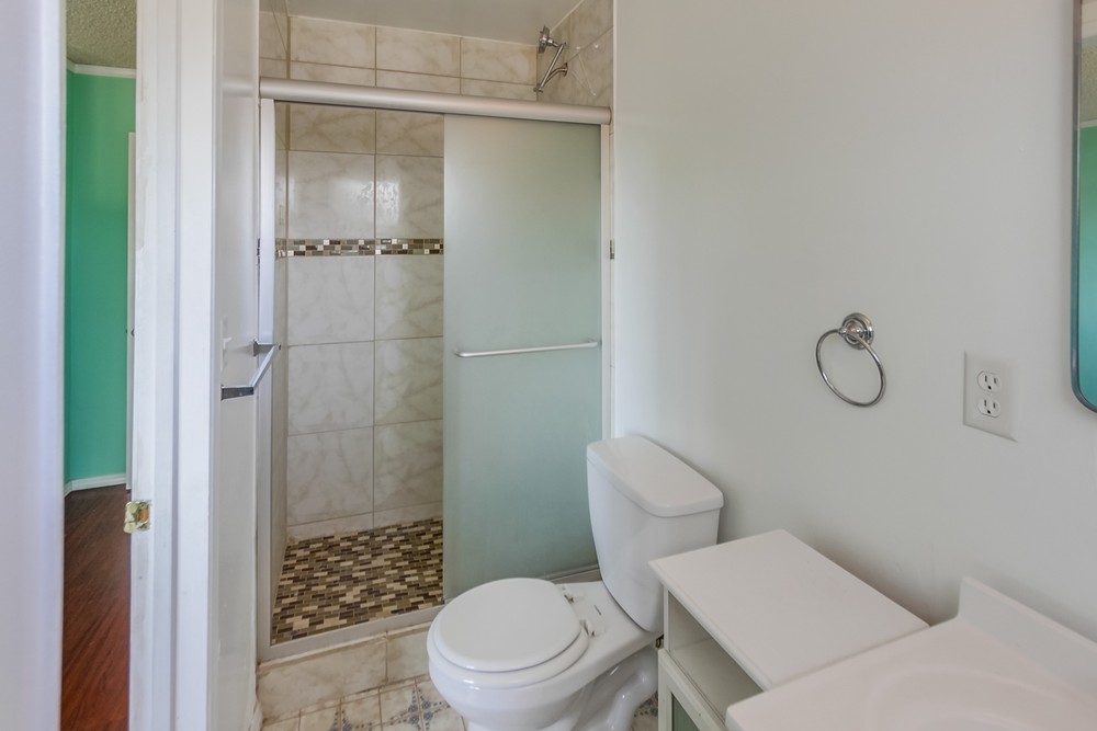 Virtual tour photo 26 of 42 for 3167 Altadena Ave