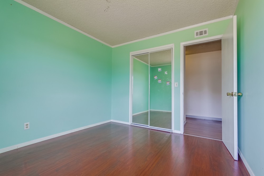 Virtual tour photo 28 of 42 for 3167 Altadena Ave
