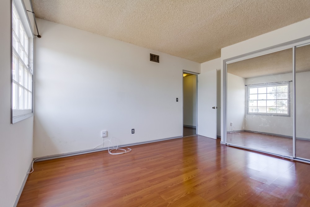 Virtual tour photo 30 of 42 for 3167 Altadena Ave