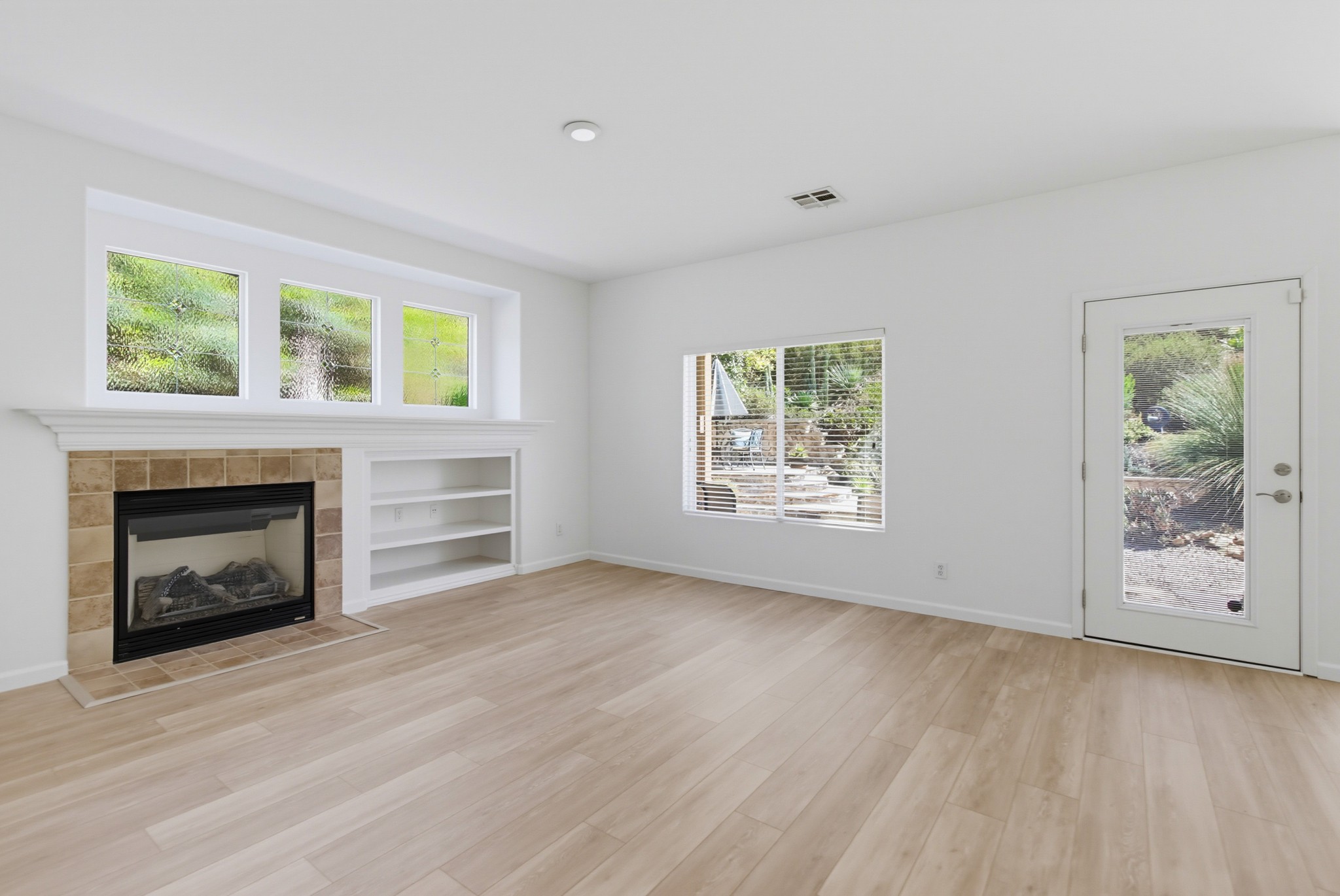 Virtual tour photo 14 of 106 for 3173 Willow Tree Ln