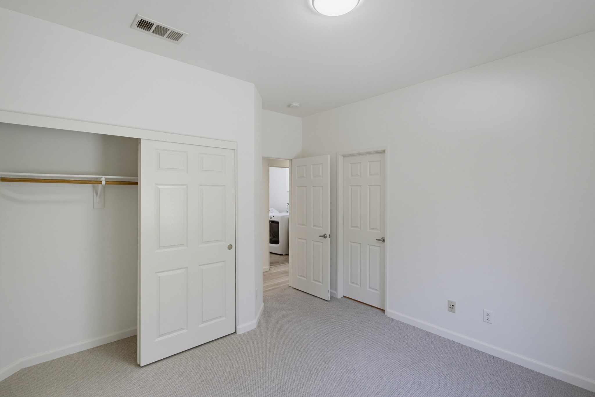 Virtual tour photo 27 of 106 for 3173 Willow Tree Ln