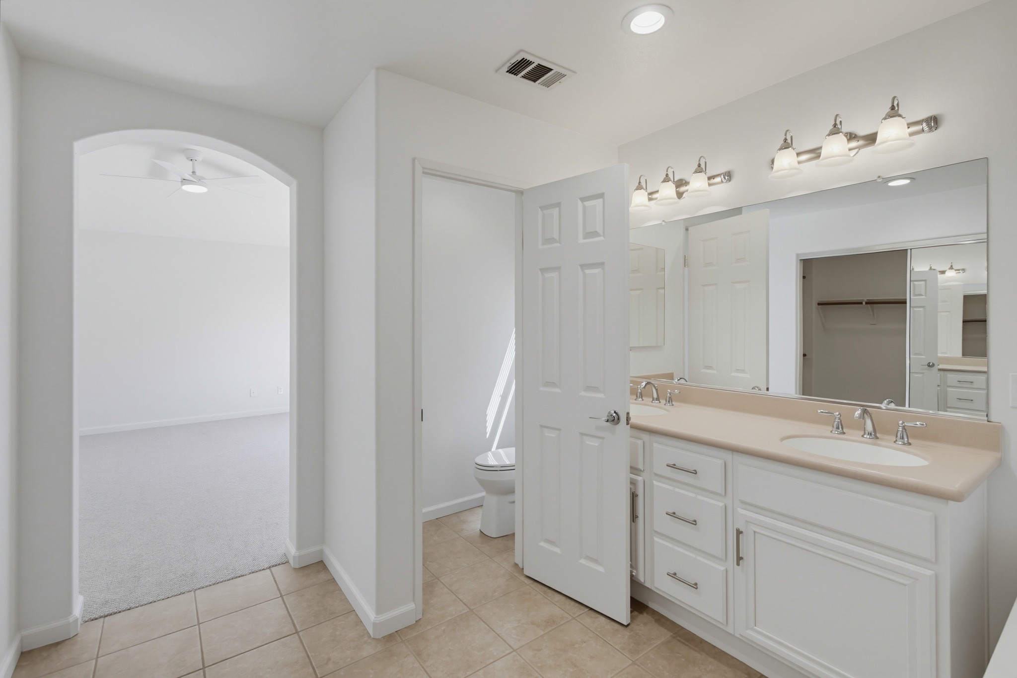 Virtual tour photo 43 of 106 for 3173 Willow Tree Ln