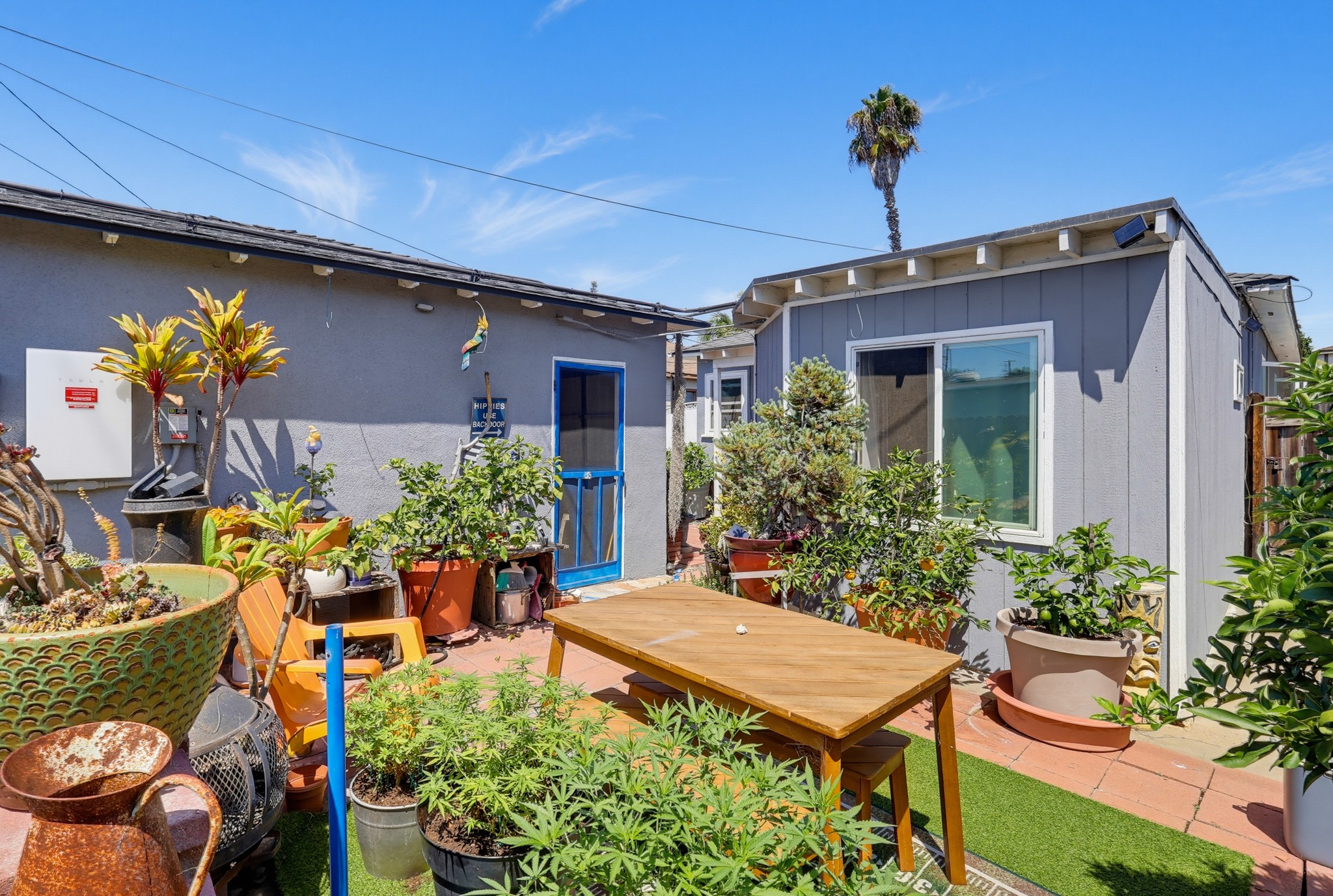 Virtual tour photo 30 of 51 for 318 E Plenty St