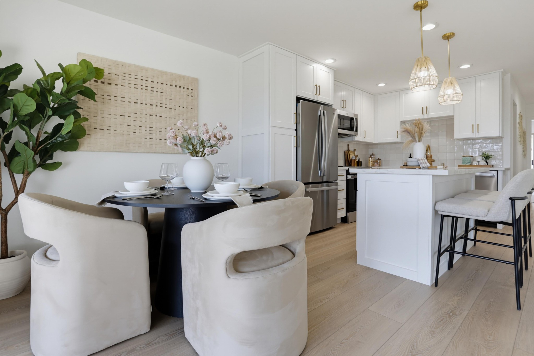 Virtual tour photo 10 of 43 for 319 Volney Ln