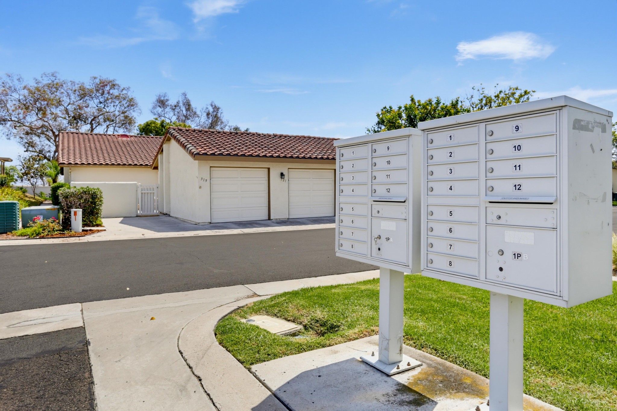 Virtual tour photo 39 of 43 for 319 Volney Ln