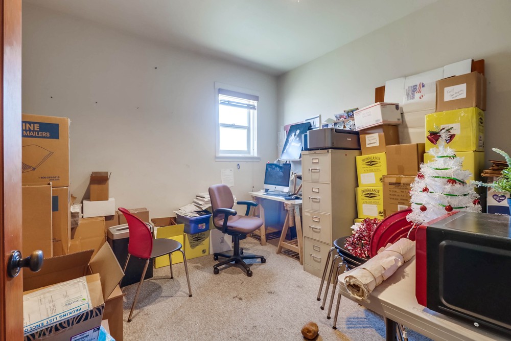 Virtual tour photo 8 of 48 for 3191 Thorn St