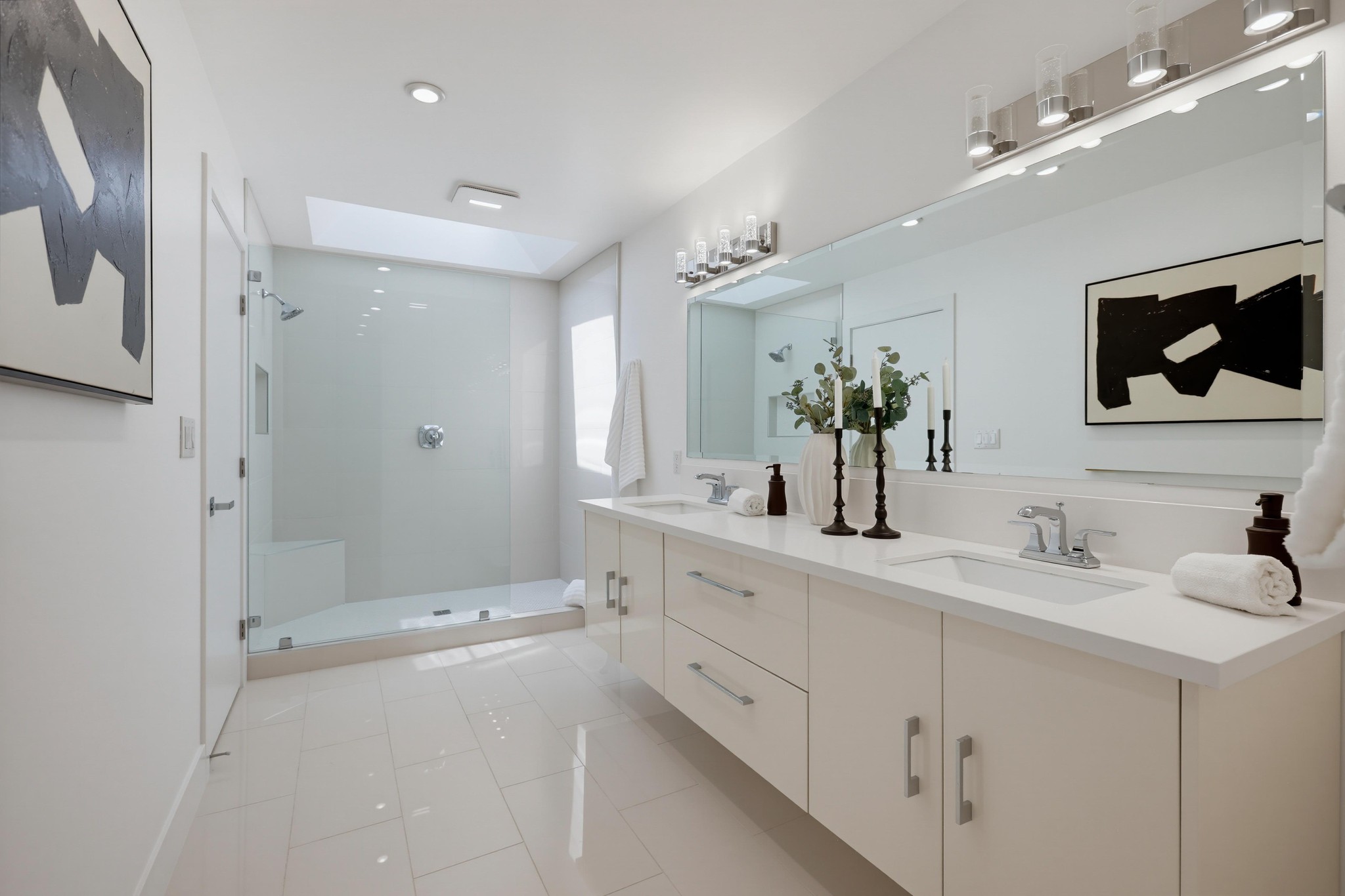 Virtual tour photo 53 of 92 for 31911 Via Flores #27