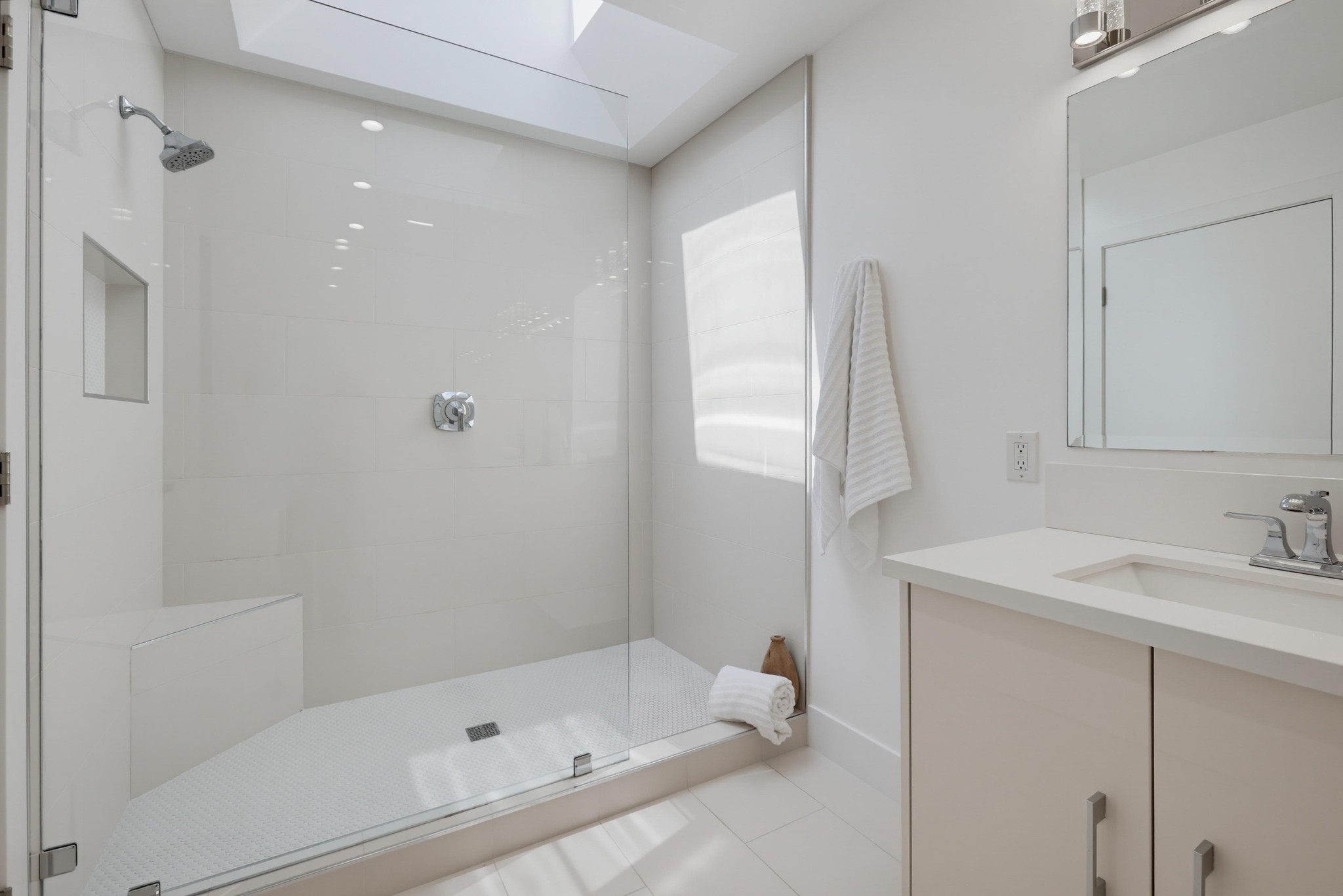 Virtual tour photo 54 of 92 for 31911 Via Flores #27