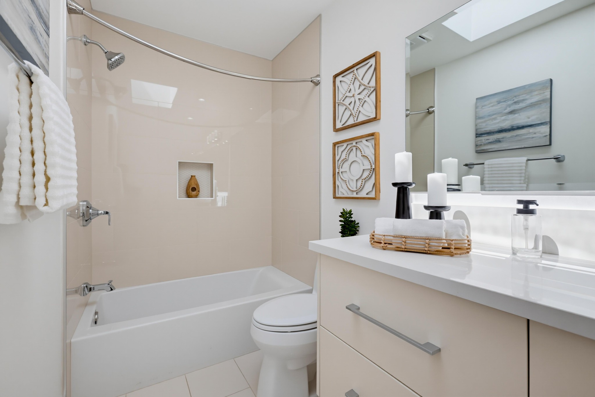 Virtual tour photo 66 of 92 for 31911 Via Flores #27