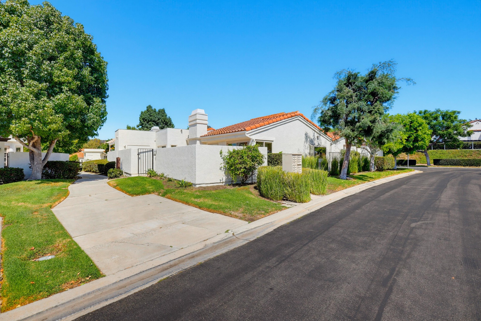 Virtual tour photo 75 of 92 for 31911 Via Flores #27