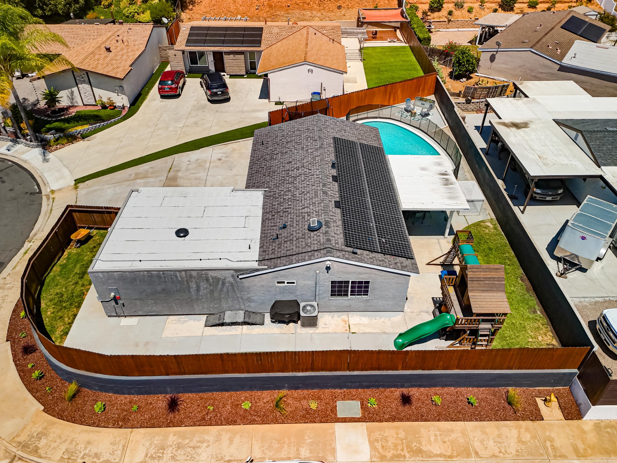 Virtual tour photo 66 of 100 for 320 James St