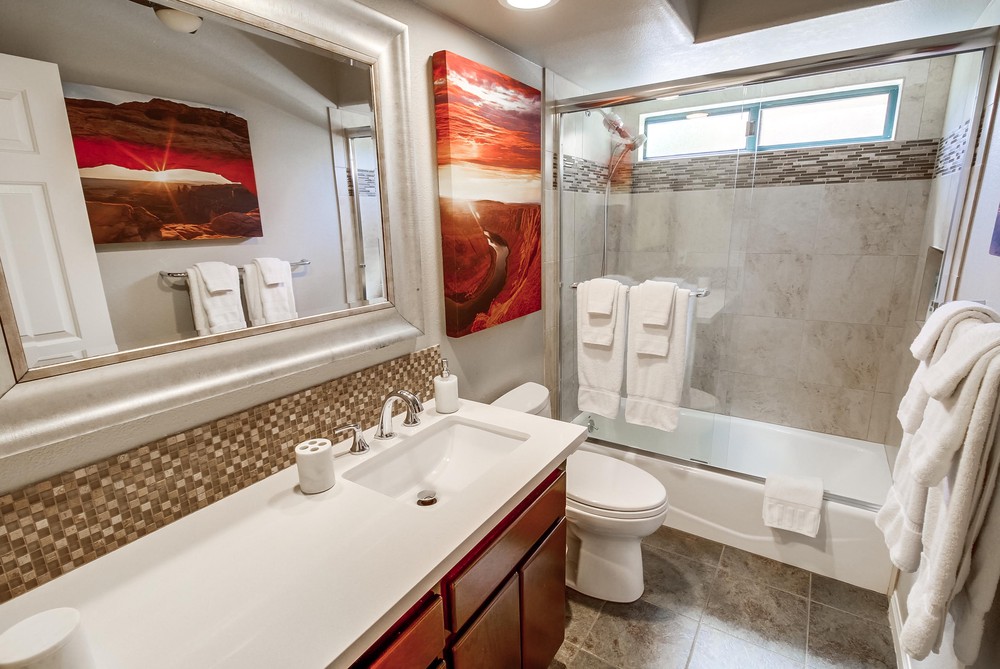 Virtual tour photo 20 of 150 for 320 San Elijo St
