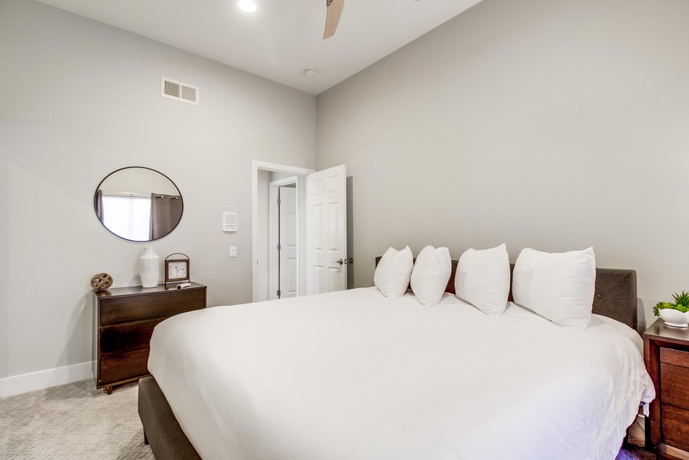 Virtual tour photo 101 of 150 for 320 San Elijo St