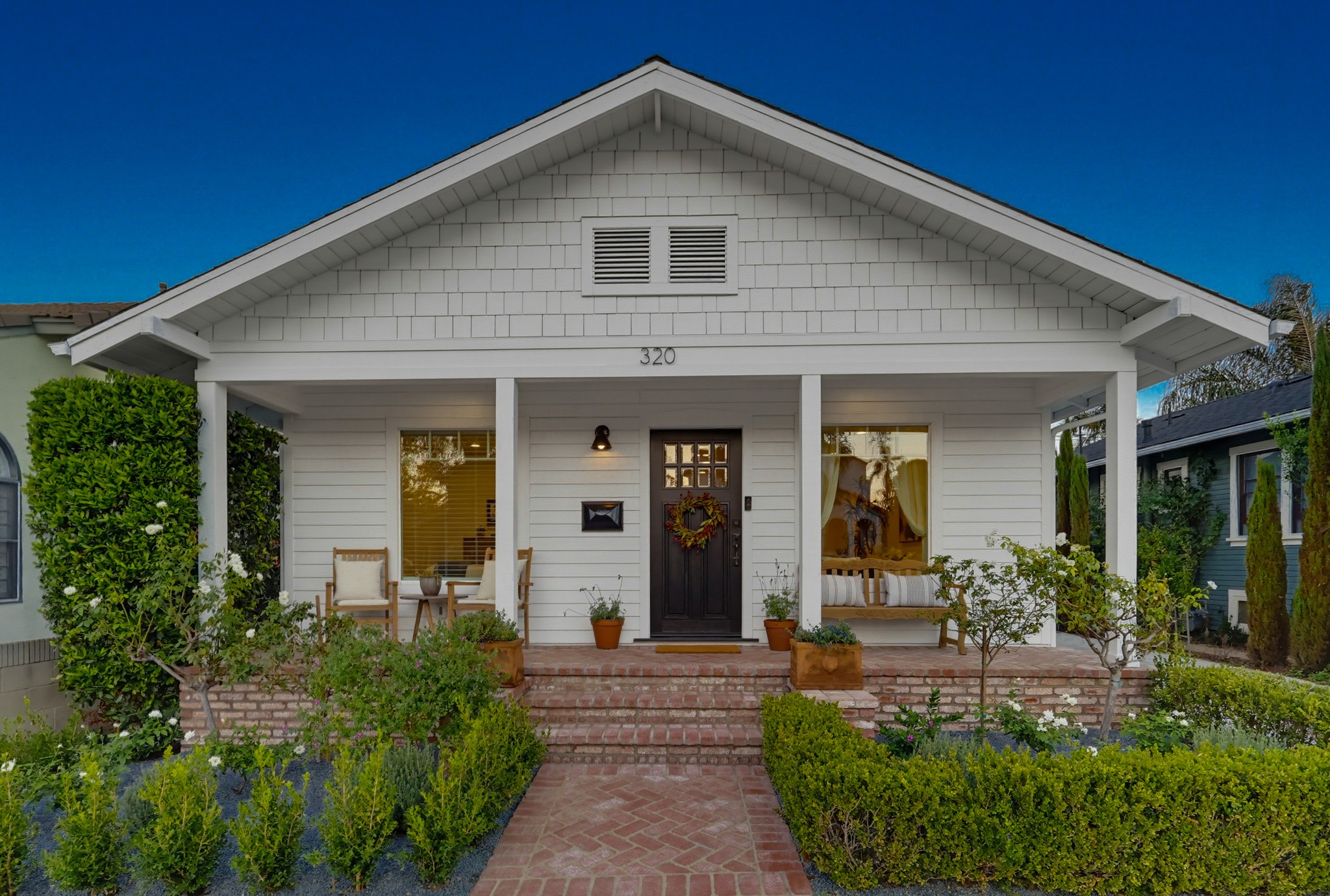 Virtual tour photo 1 of 62 for 320 St Joseph Ave