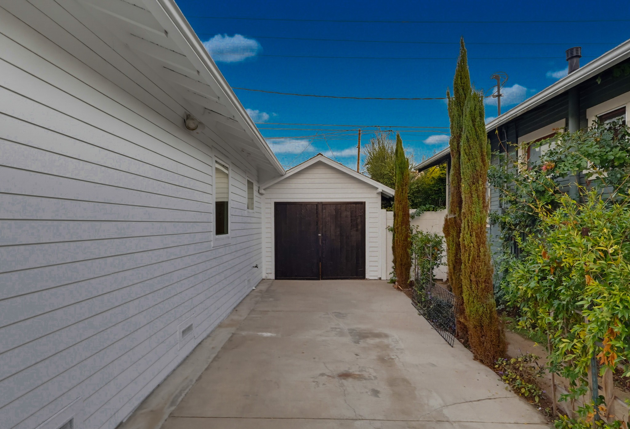Virtual tour photo 6 of 62 for 320 St Joseph Ave