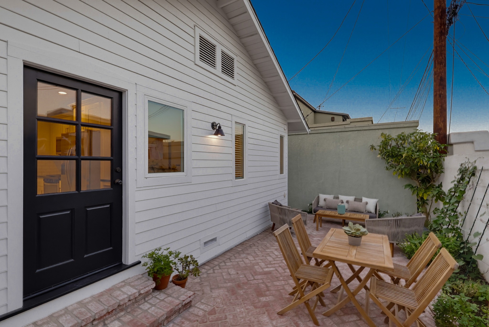 Virtual tour photo 57 of 62 for 320 St Joseph Ave