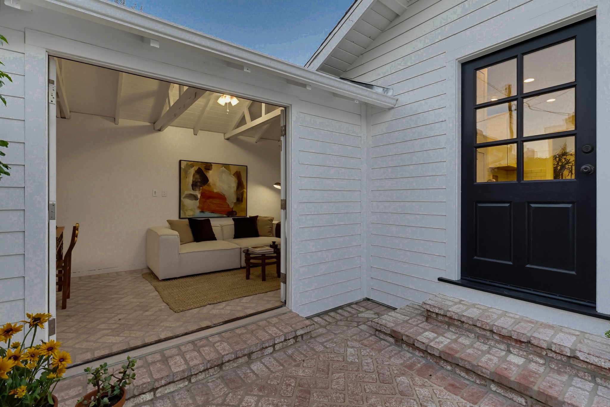 Virtual tour photo 39 of 62 for 320 St Joseph Ave