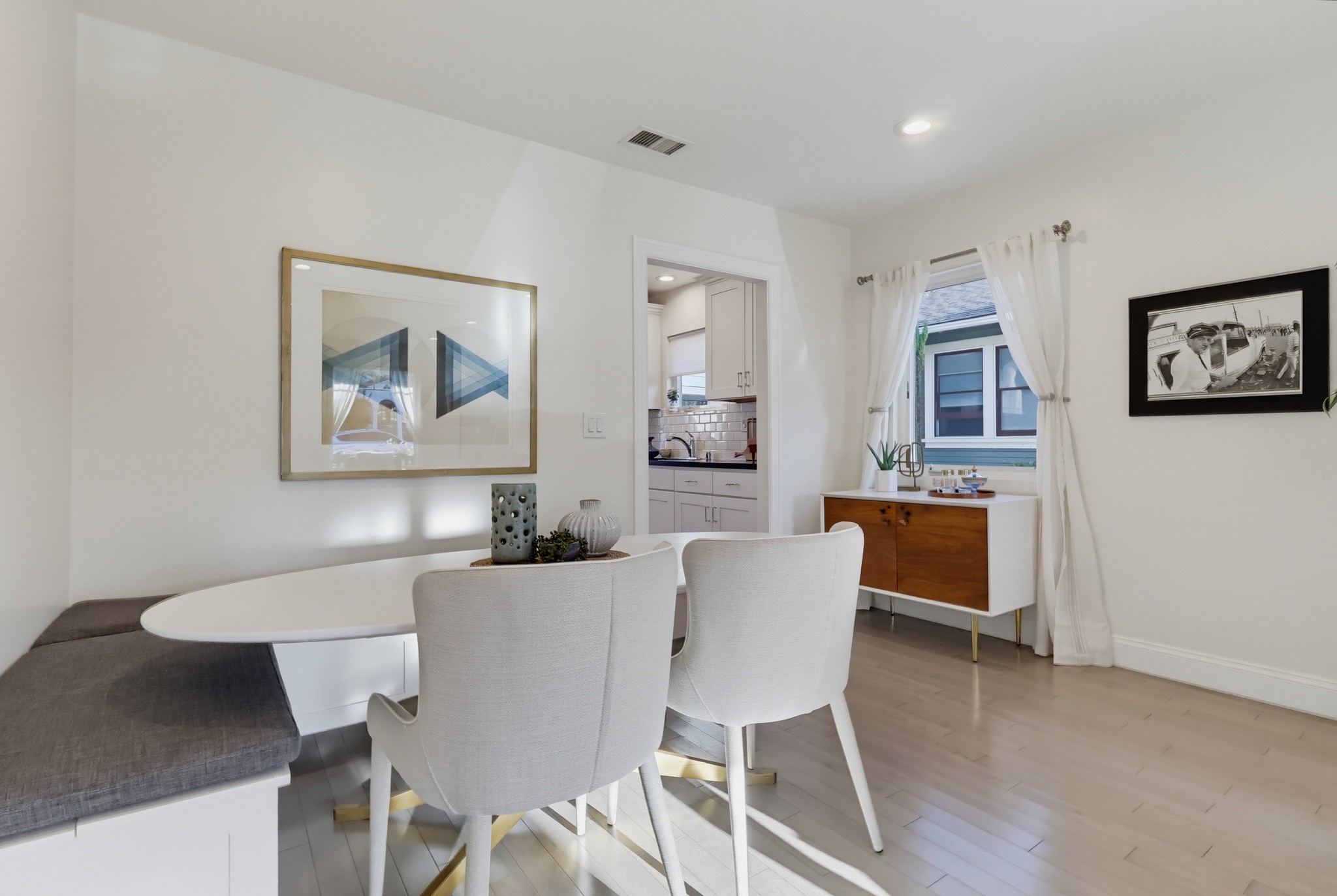 Virtual tour photo 14 of 62 for 320 St Joseph Ave