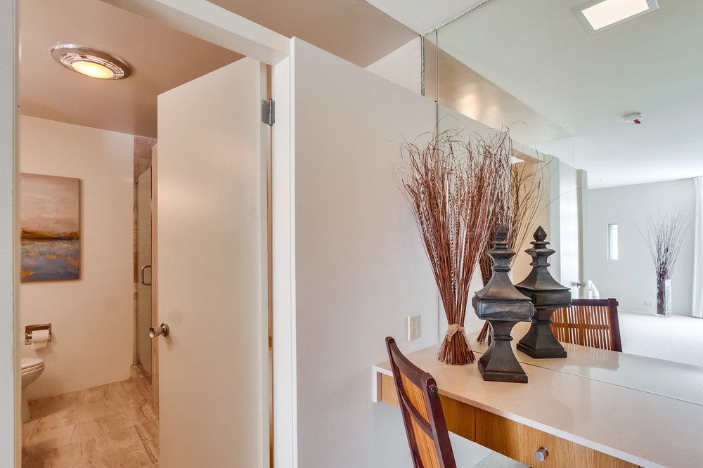 Virtual tour photo 28 of 30 for 3200 6th Avenue #107