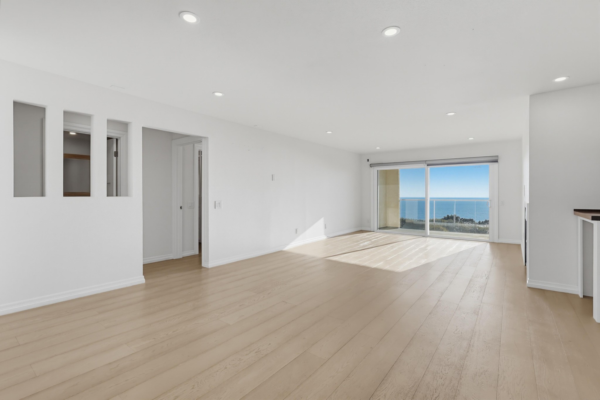 Virtual tour photo 9 of 60 for 3200 La Rotonda Dr Unit 205