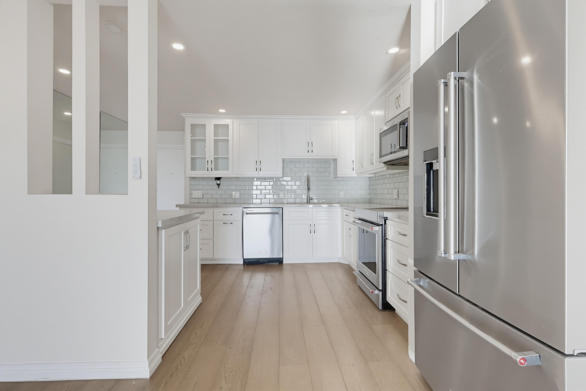 Virtual tour photo 14 of 60 for 3200 La Rotonda Dr Unit 205