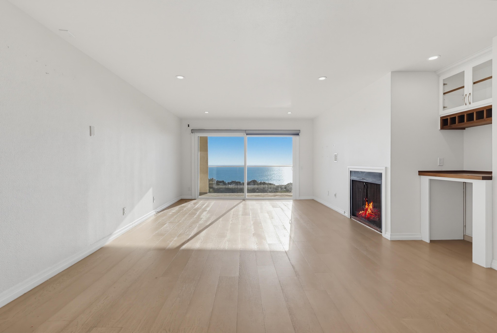 Virtual tour photo 15 of 60 for 3200 La Rotonda Dr Unit 205