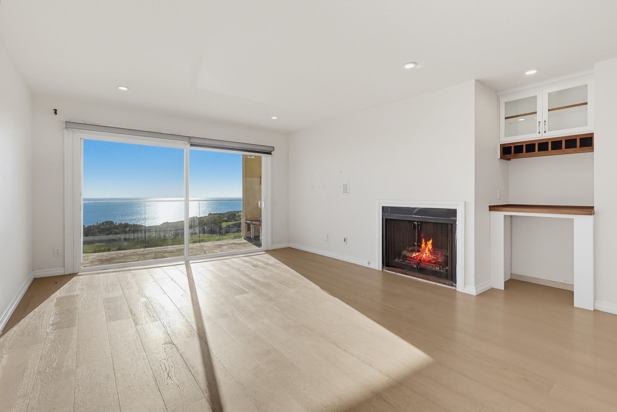 Virtual tour photo 17 of 60 for 3200 La Rotonda Dr Unit 205