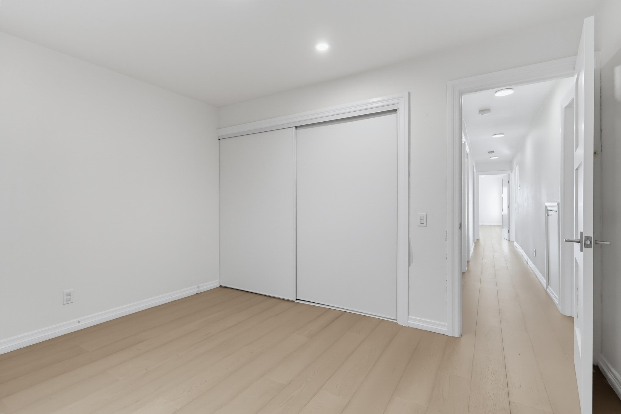 Virtual tour photo 41 of 60 for 3200 La Rotonda Dr Unit 205