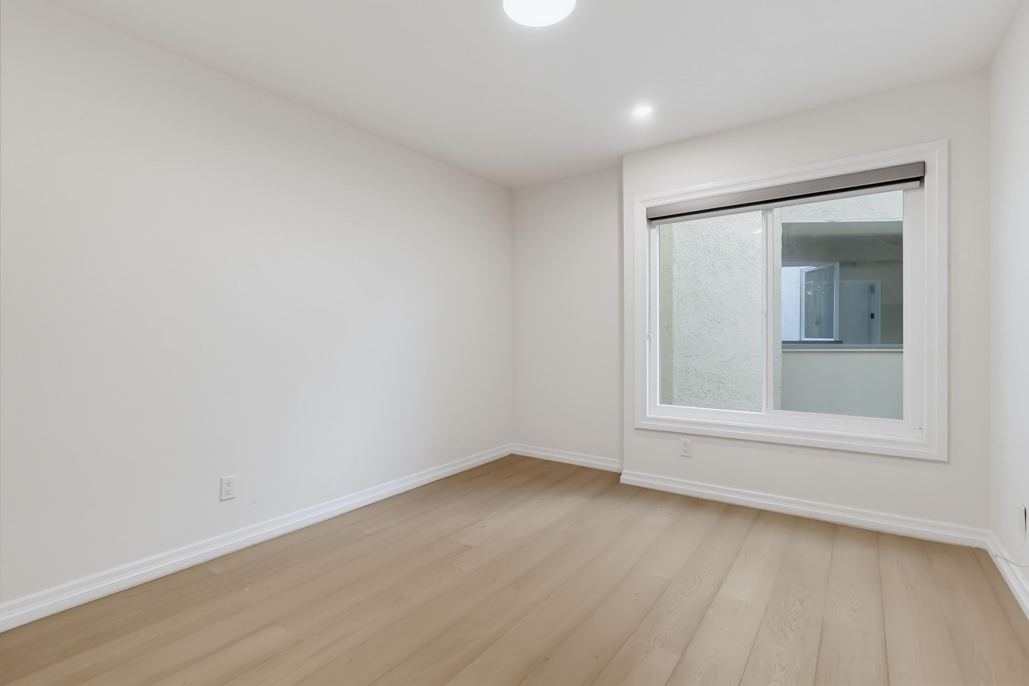 Virtual tour photo 45 of 60 for 3200 La Rotonda Dr Unit 205