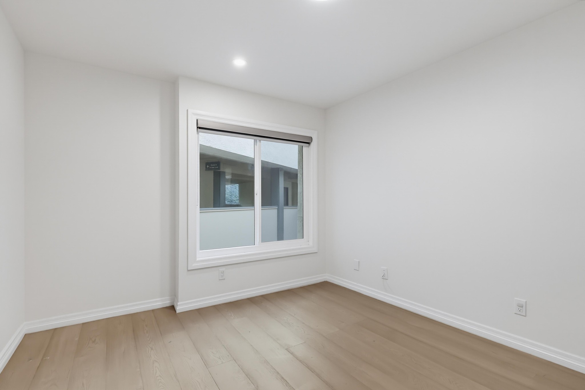 Virtual tour photo 46 of 60 for 3200 La Rotonda Dr Unit 205